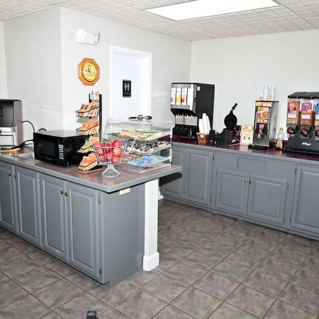 Super 8 By Wyndham Higginsville Kültér fotó