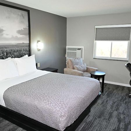 Super 8 By Wyndham Higginsville Kültér fotó